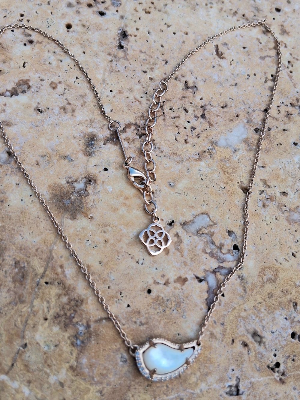 Kendra Scott Rose Gold Mother-of-Pearl Shell Necklace
